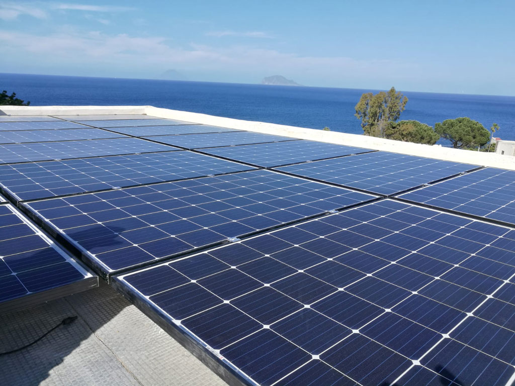 Un servizio completo e personalizzato per un futuro solare.